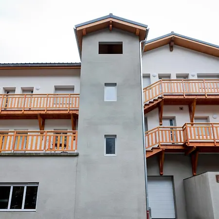 Neuf 2* Au Centre De Avec Terrasse, Proche Telecabines Et Commerces - Fr-1-512-41 Apartment Brides-les-Bains
